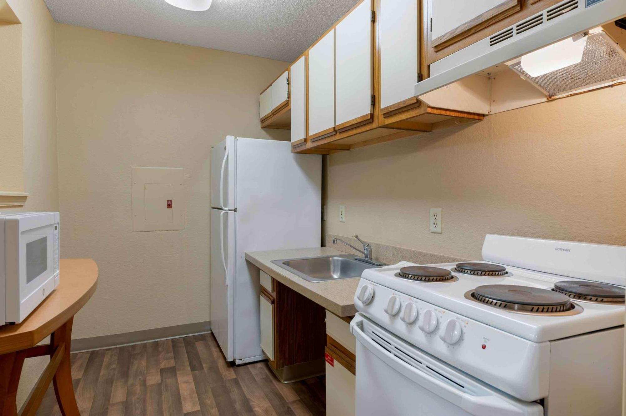 Extended Stay America Select Suites - Atlanta - Kennesaw Chastain Rd Exterior foto