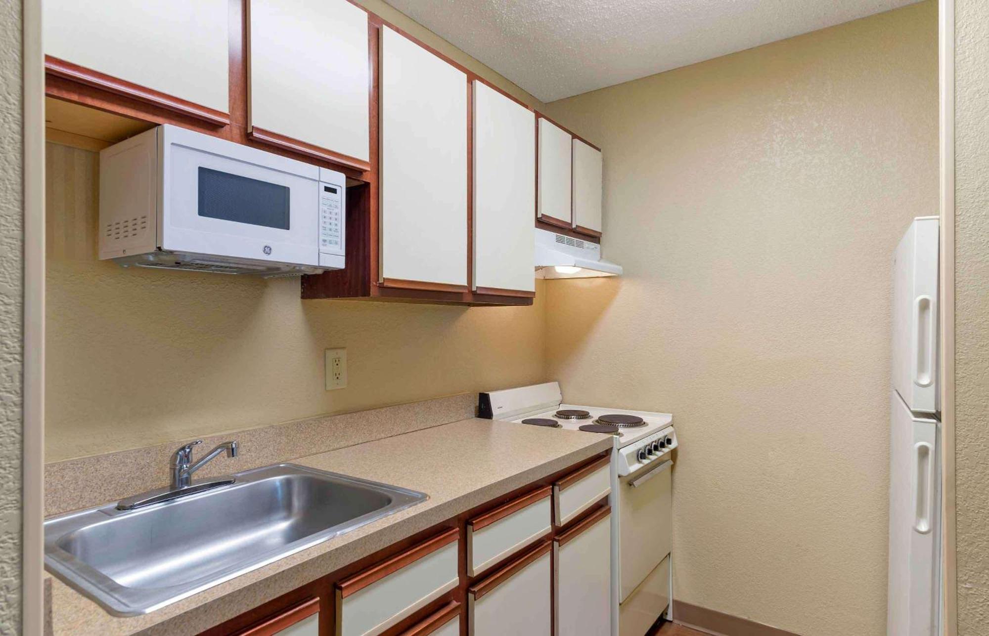 Extended Stay America Select Suites - Atlanta - Kennesaw Chastain Rd Exterior foto
