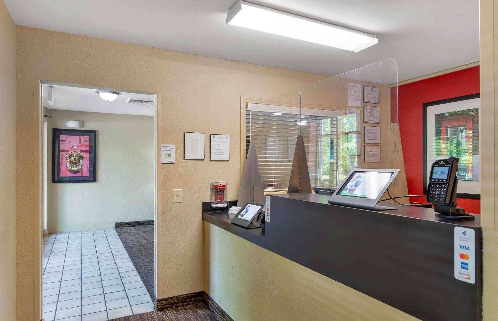 Extended Stay America Select Suites - Atlanta - Kennesaw Chastain Rd Exterior foto